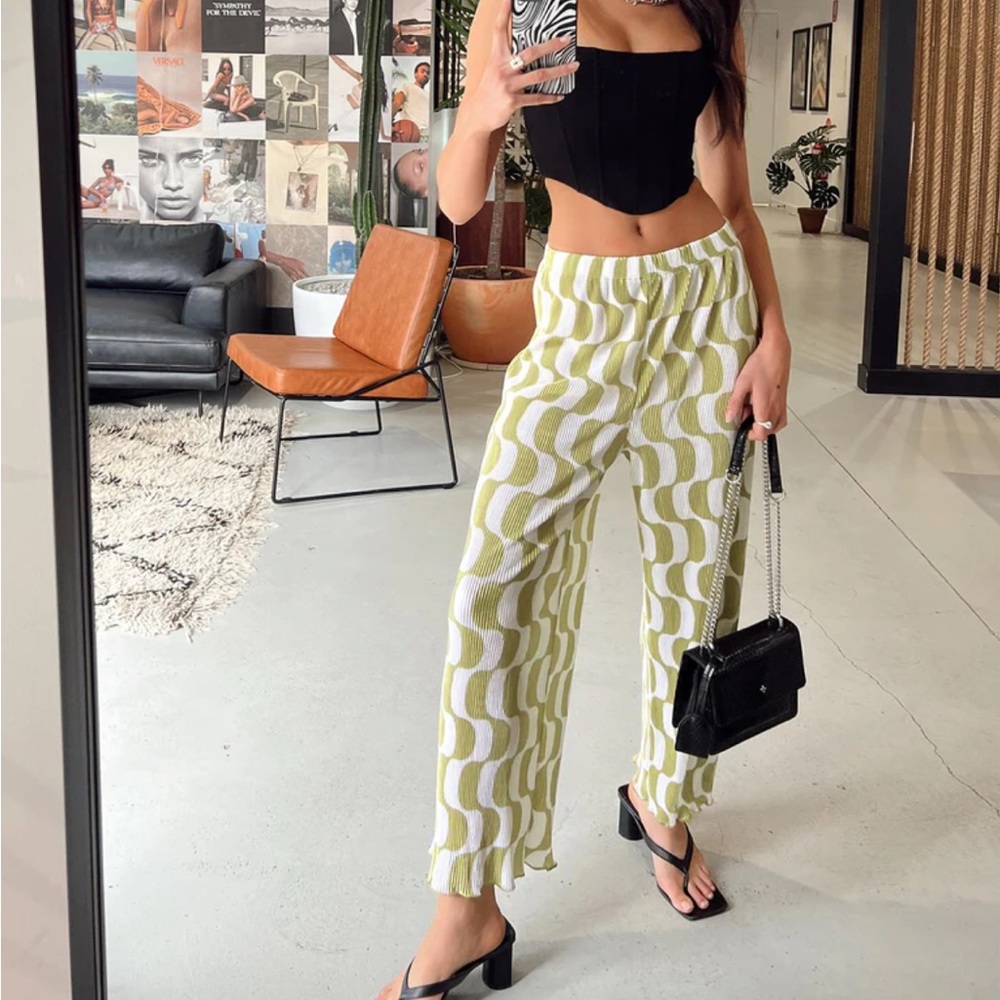 Princess Polly Pleated Wide Leg Pants